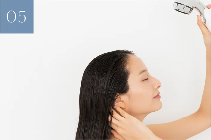 活潤ヘッドクレンズの使い方 2～3分置いて流す説明イメージ