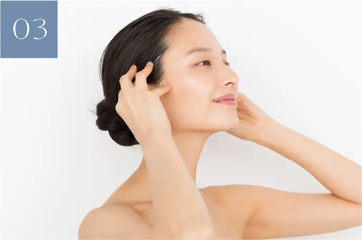 活潤 スカルプエッセンスの使い方 コリをほぐすの説明イメージ
